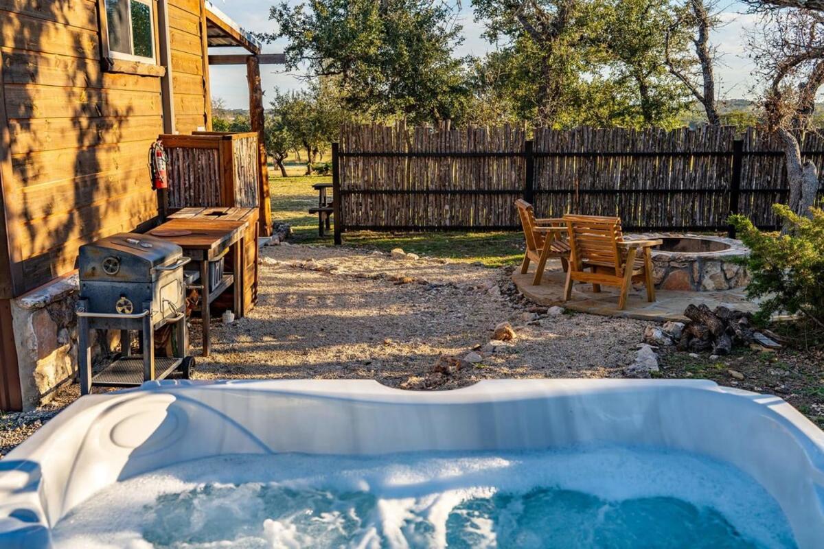 Rockin' R - Rustic Star Cabin Fredericksburg Exterior foto