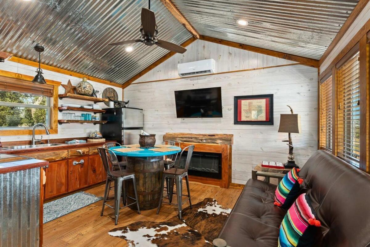 Rockin' R - Rustic Star Cabin Fredericksburg Exterior foto