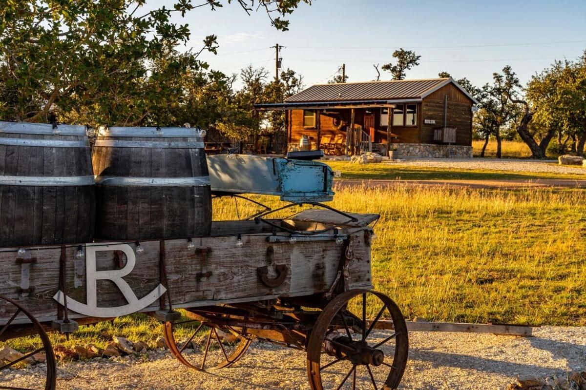 Rockin' R - Rustic Star Cabin Fredericksburg Exterior foto
